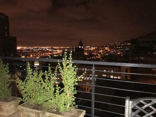 Design City Centre Apartment ケープタウン エクステリア 写真